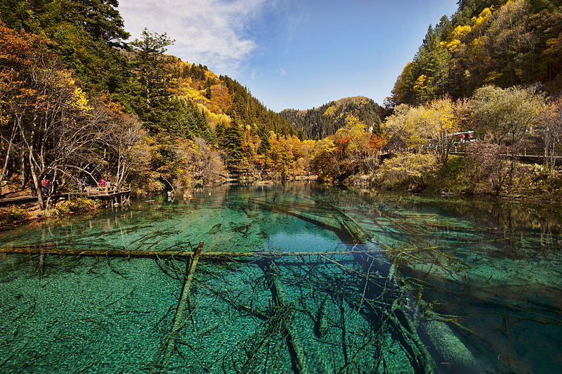 800px-1_jiuzhaigou_valley_wu_hua_hai_2011b